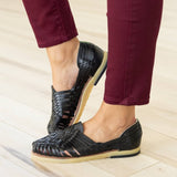 Ana Huarache Flats - Black