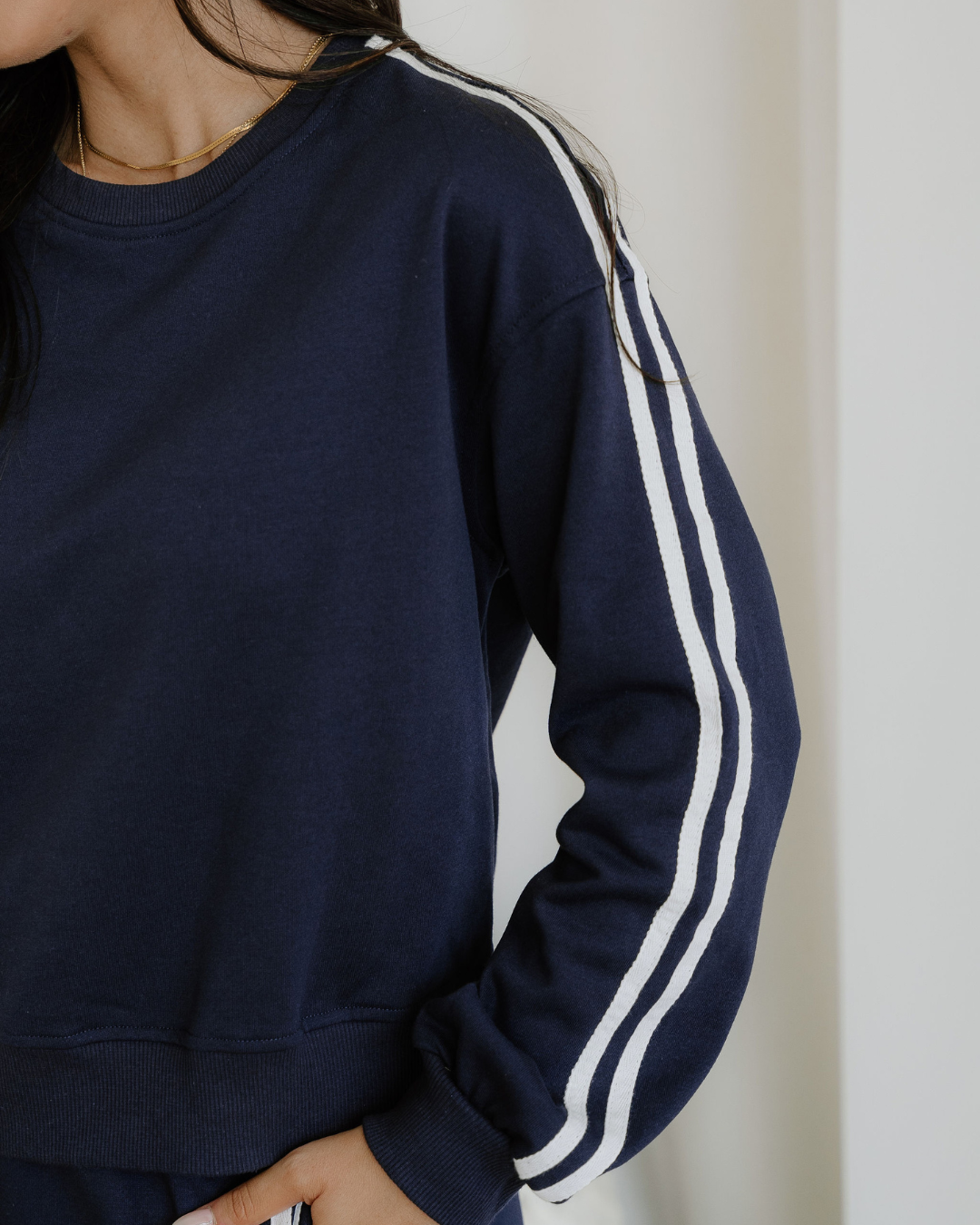 Varsity Striped Detail Crewneck Pullover Elastic Sweatpants 2pcs Outfit