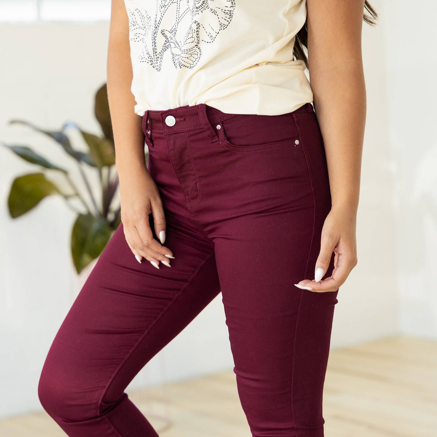 High-Rise Skinny Pants - Dark Burgundy