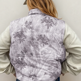 PREORDER Tessa Camo Leaf Print Winter Puffer Vest - Gray | Dropship