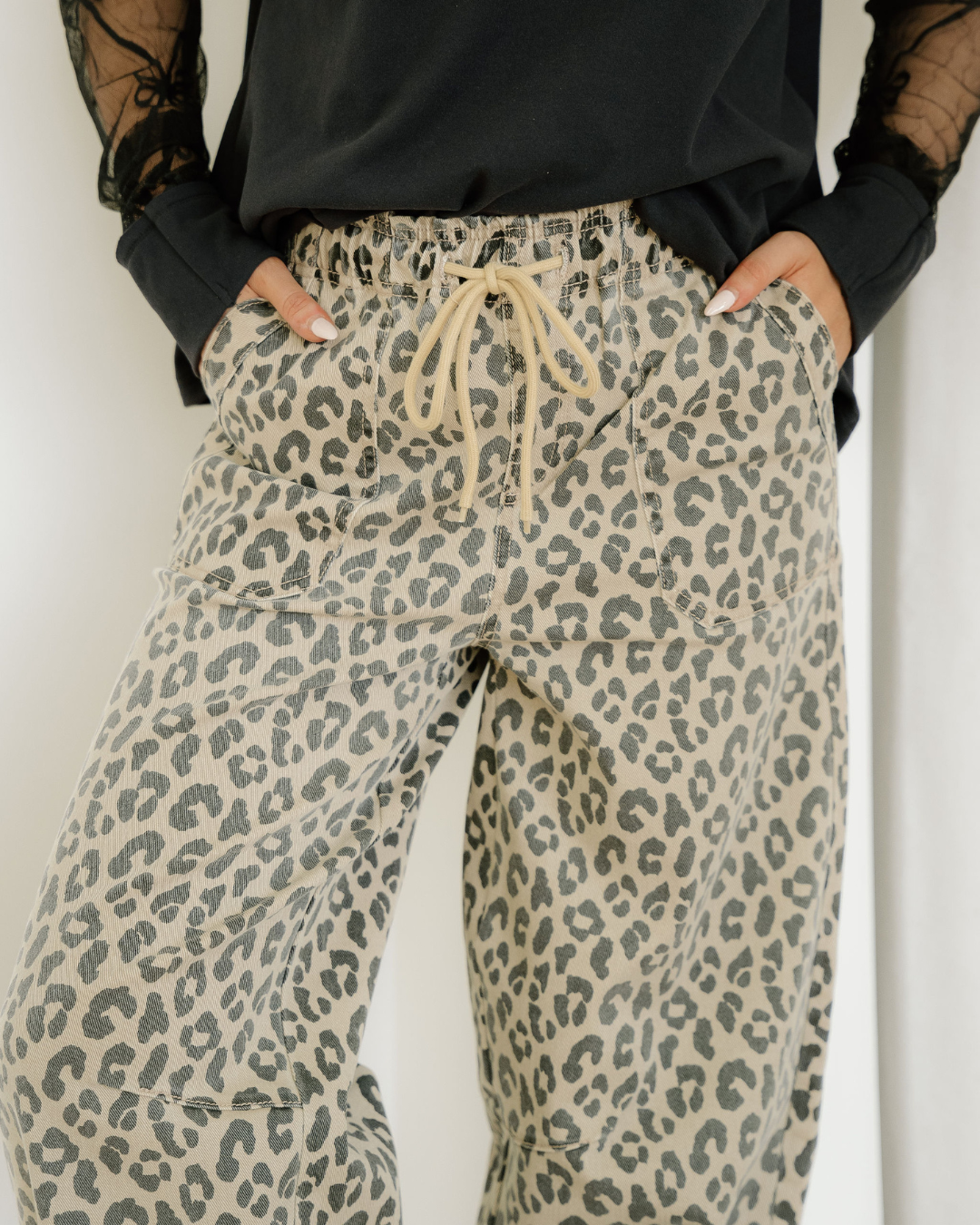 Collins Drawstring Elastic Waistband Pocketed Barrel Jeans