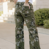Willa Square Patch Pocket Raw Hem Shift Jeans