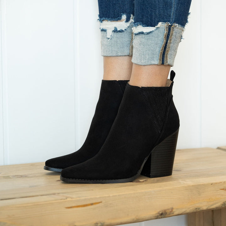 Hayes Bootie - Black