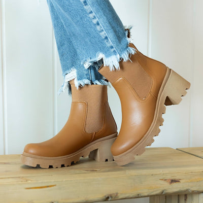 Skylar Platform Boots - Camel