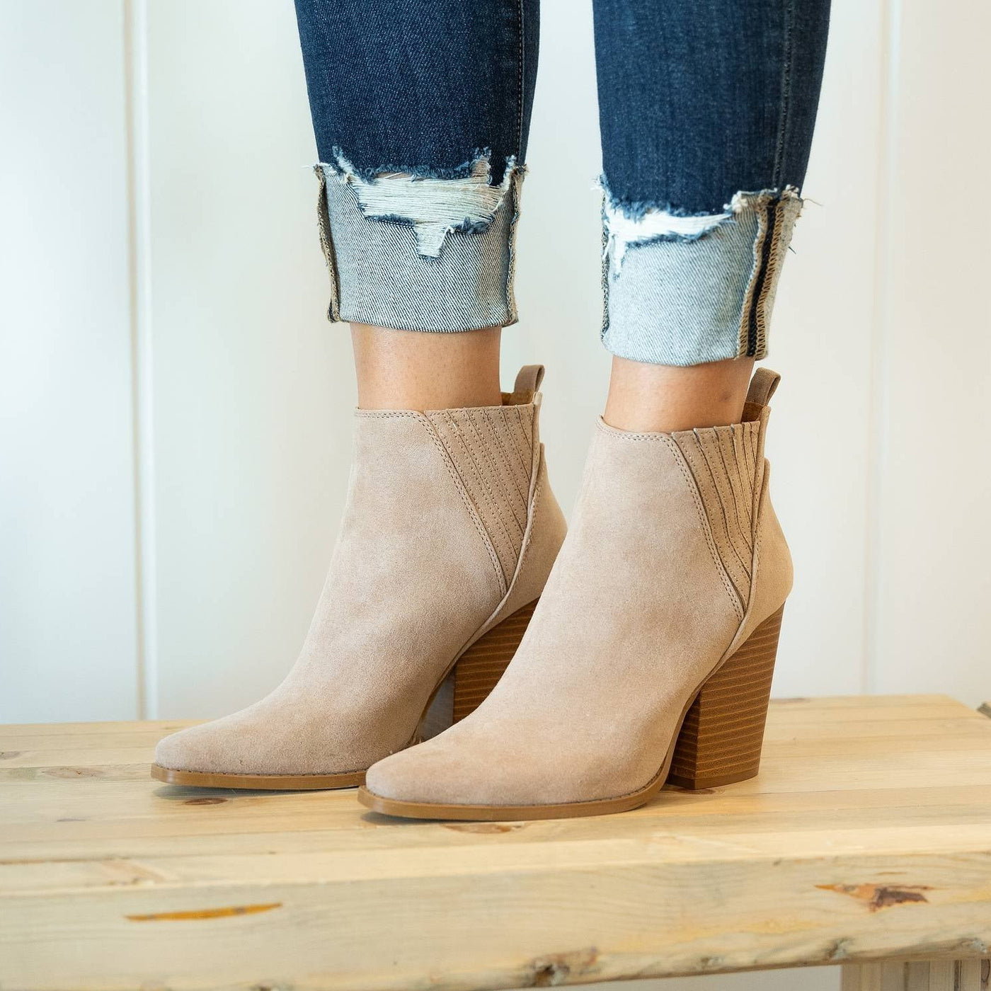 Hayes Bootie - Taupe