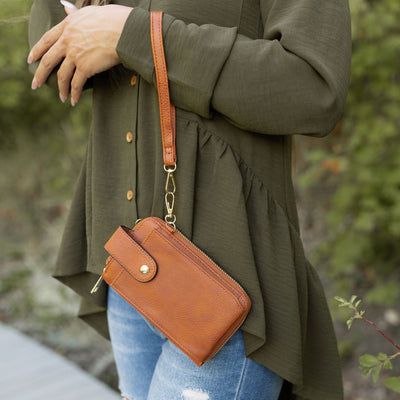 Iris Cell Phone Purse - Brown