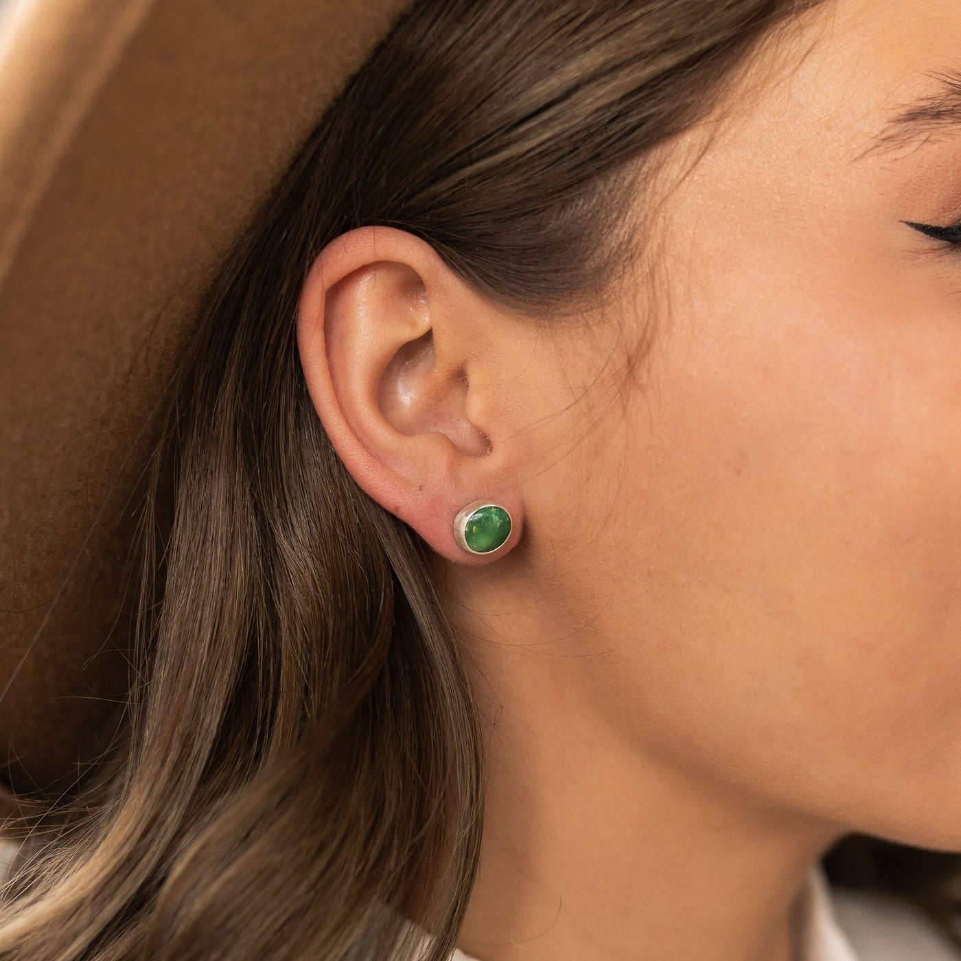 Emerald Valley Stud Earrings (Round/Option 1)
