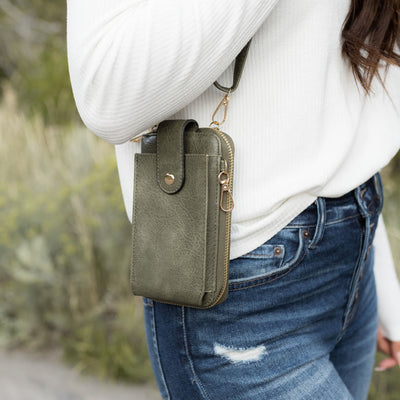 Iris Cell Phone Purse - Olive